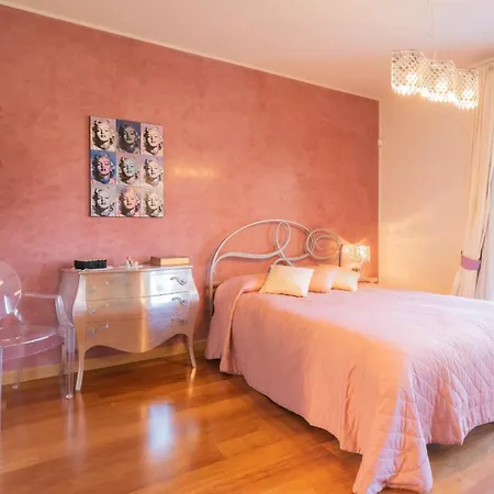 Villa Vescovado In Casa *